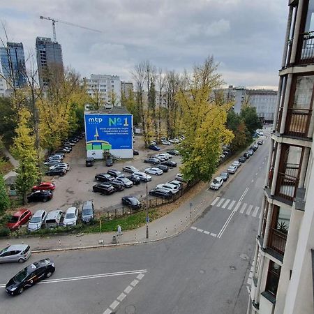 Apartament Twarda Apartment Varşovia Exterior foto