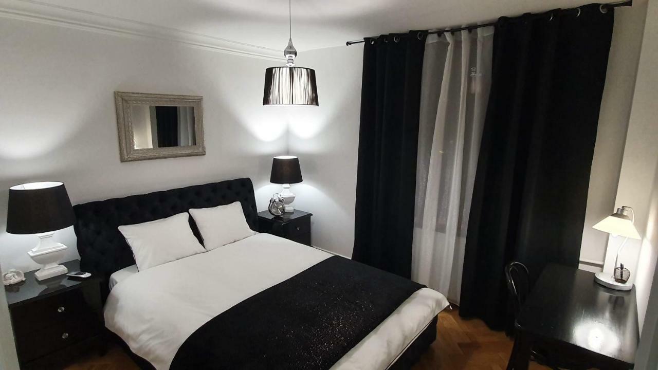 Apartament Twarda Apartment Varşovia Exterior foto