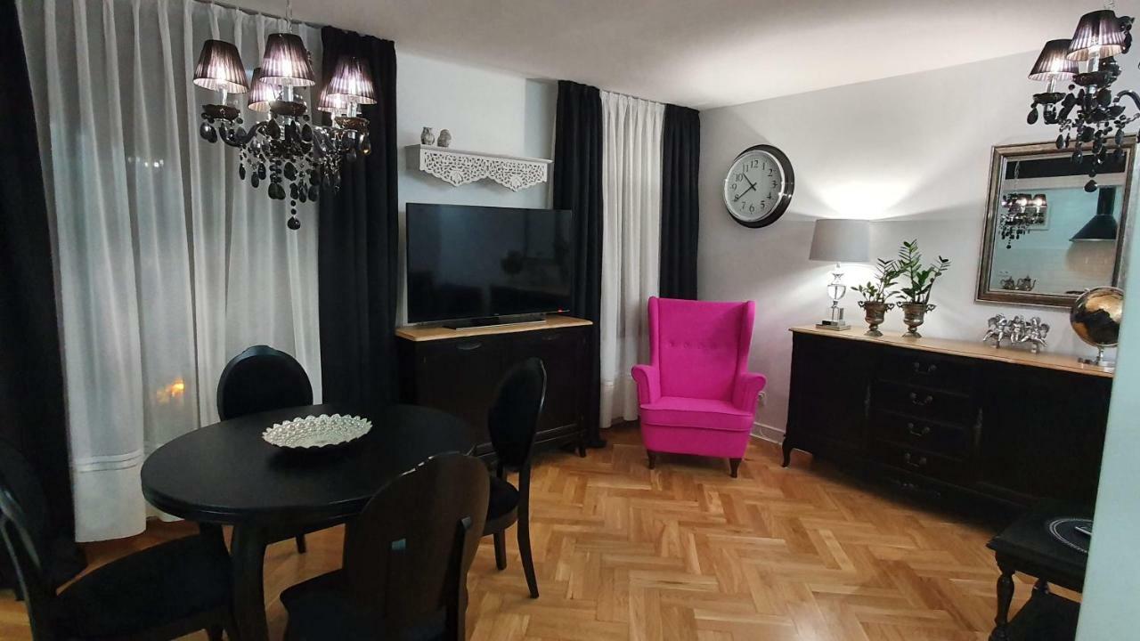 Apartament Twarda Apartment Varşovia Exterior foto
